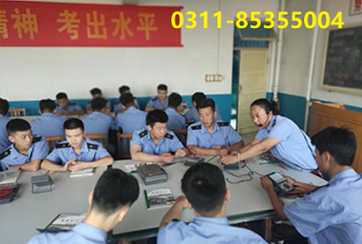 初中毕业不想上高中学什么专业吃香